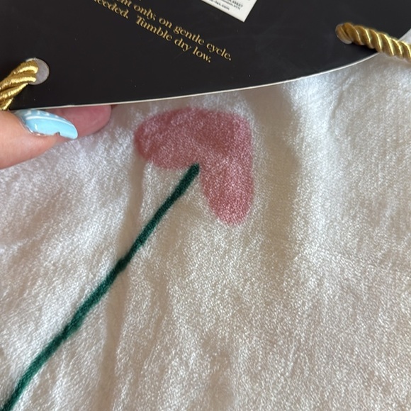 Rachel Roy Valentines Day Pink Heart Throw Blanket ♥️💜🩷 - Picture 4 of 9